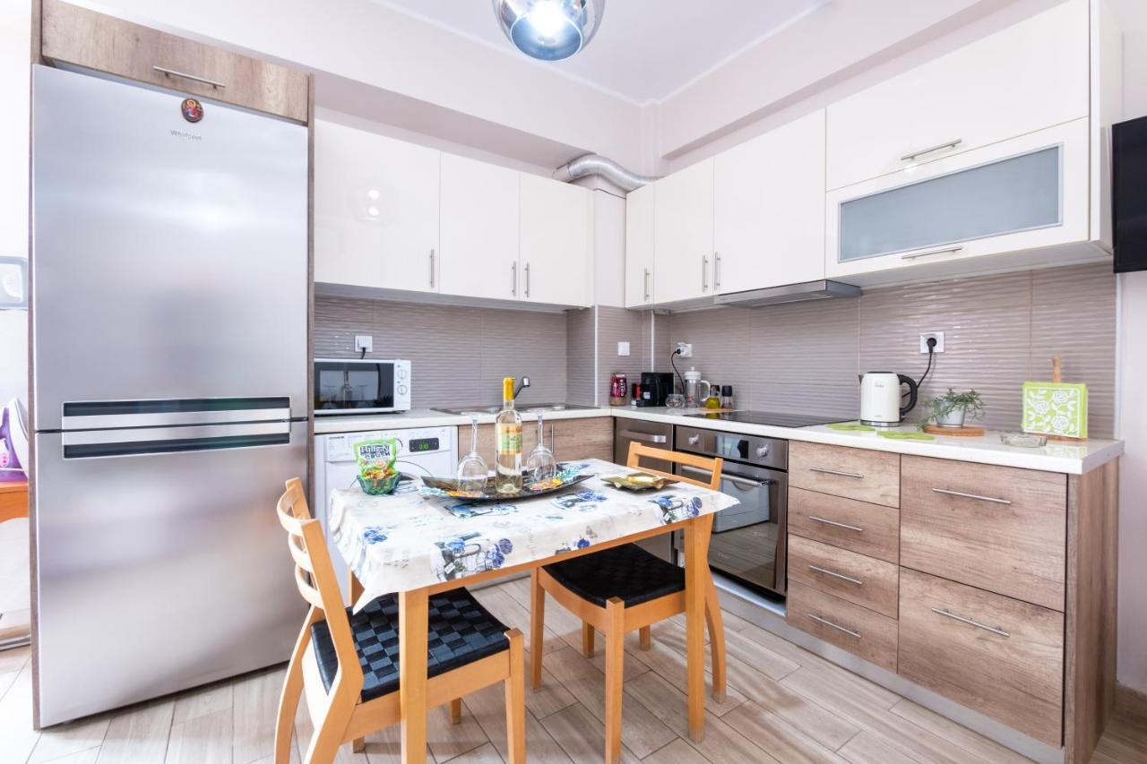 Family Apartment Near Port Πειραιάς Εξωτερικό φωτογραφία